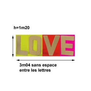 LOVE lettre D géante